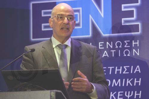 Δένδιας: Η τρόικα μας καθυστερεί να νομοθετήσουμε