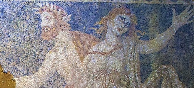 Αμφίπολη-Με τα χέρια η μάχη της ανασκαφής στον τρίτο θάλαμο