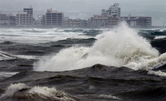 Ένας νεκρός εξαιτίας τυφώνα στην Ιαπωνία