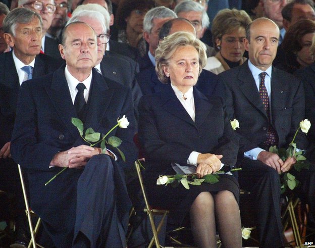 Ο Σαρκοζί “χωρίζει” το ζεύγος Σιράκ