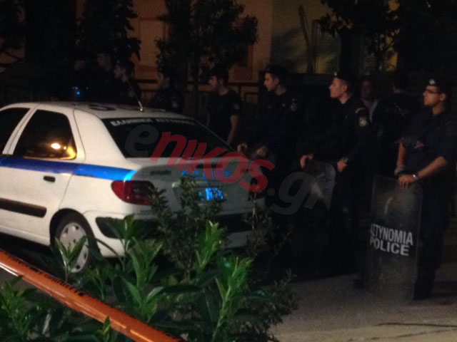 ΦΩΤΟ-ΤΩΡΑ-‘Ερευνες στο σπίτι του συνεργού του Μαζιώτη