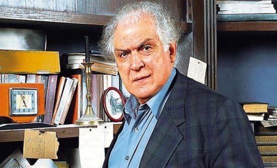 Ο Κώστας Καζάκος στον Νίκο Χατζηνικολάου