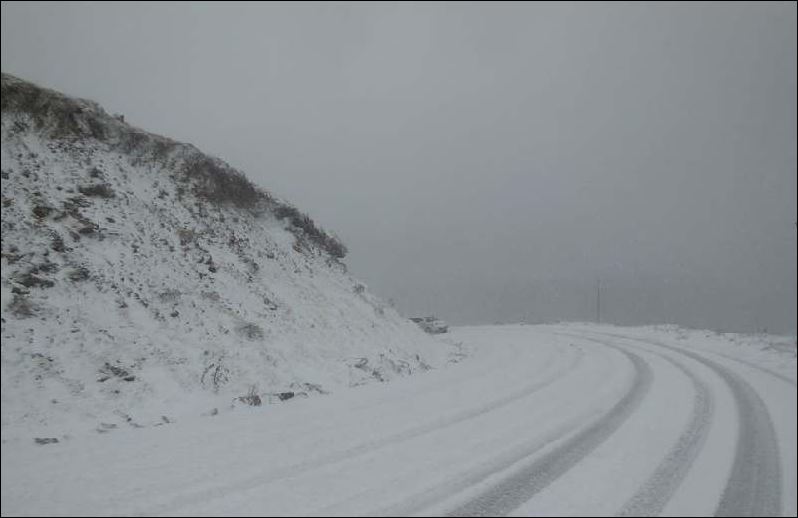 ΦΩΤΟ-Έπεσε το πρώτο χιόνι στο Βελούχι