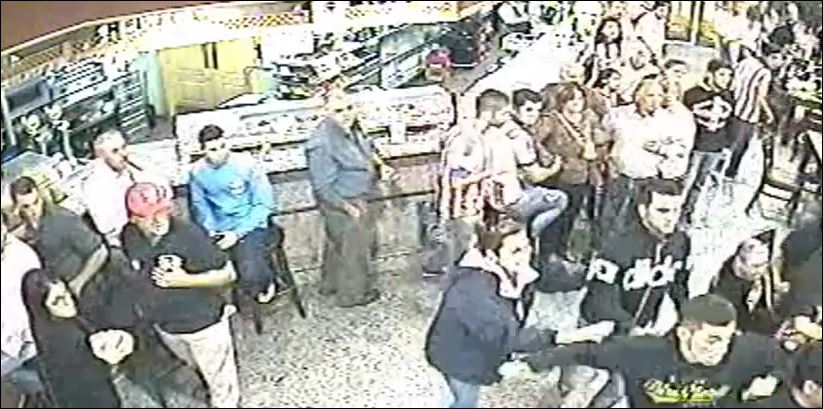 BINTEO-Επιδρομή χούλιγκαν σε μπαρ