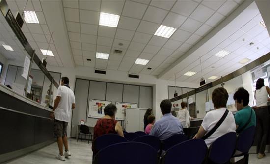 Πως μπορείτε να γλιτώσετε τις κατασχέσεις της εφορίας