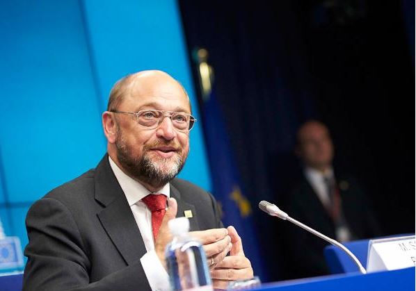 Σουλτς: Χρειαζόμαστε στοχευόμενες επενδύσεις