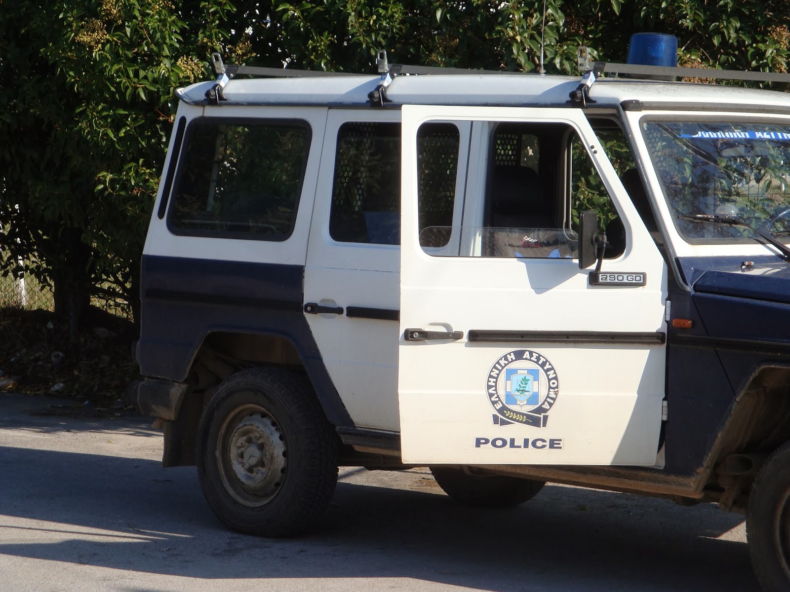 «Πες μας που είναι τα λεφτά, θα σε σκοτώσουμε»