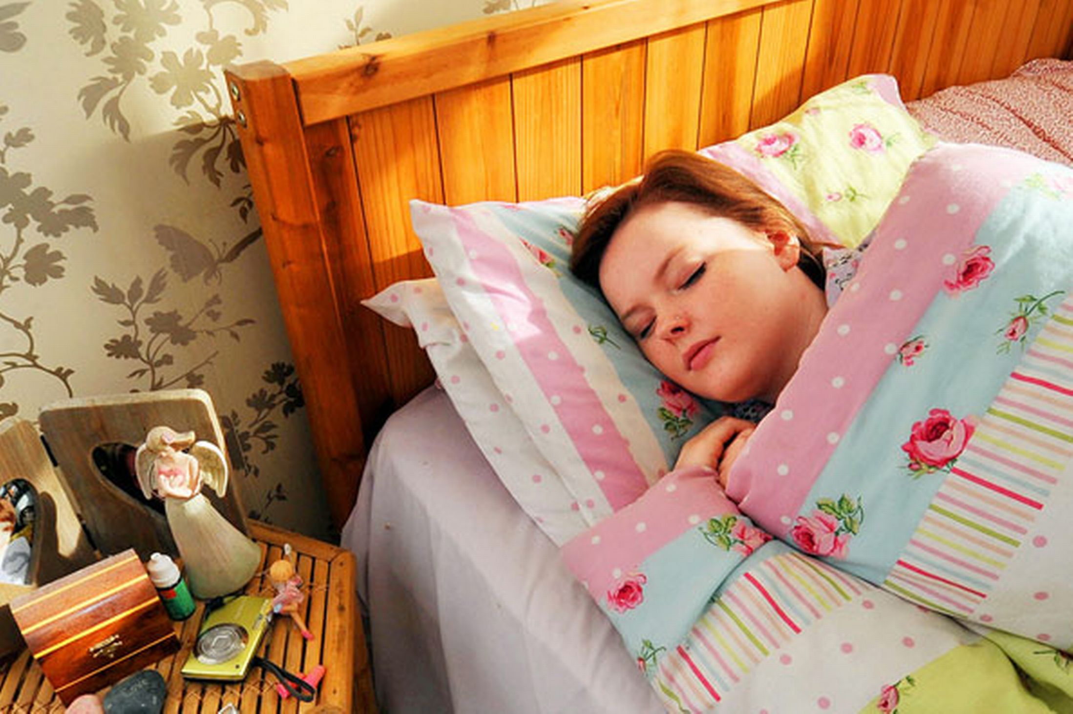 ΒΙΝΤΕΟ- 20χρονη πάσχει από το σύνδρομο της “Ωραίας Κοιμωμένης”