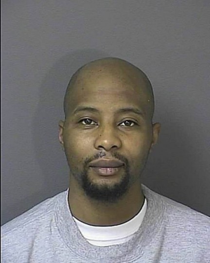 Λήστεψε και βίασε αιωνόβια γυναίκα