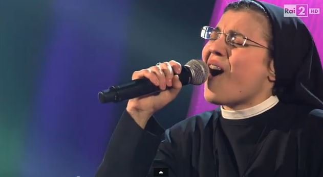 H Ιταλίδα μοναχή “έγινε” Μαντόνα