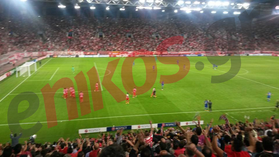 ΦΩΤΟ-Οι πανηγυρισμοί στο Καραϊσκάκη