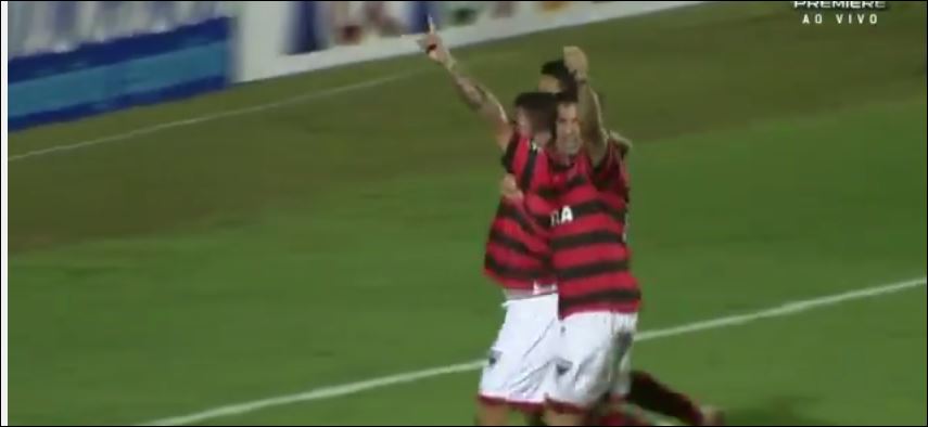 ΒΙΝΤΕΟ-“Ευχαρίστησε” τον τερματοφύλακα με… γκολάρα