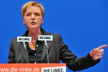 Γερμανίδα ευρωβουλευτής ζητάει να καταβληθούν οι πολεμικές αποζημιώσεις