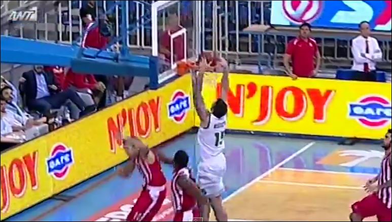 ΒΙΝΤΕΟ-Τα τελευταία δευτερόλεπτα του ντέρμπι στο ΟΑΚΑ