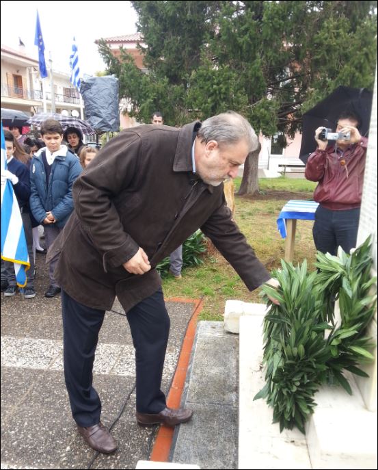 Μαριάς: Να διεκδικήσουμε την καταβολή των γερμανικών αποζημιώσεων