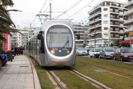 Τώρα-Τραμ παρέσυρε ηλικιωμένο