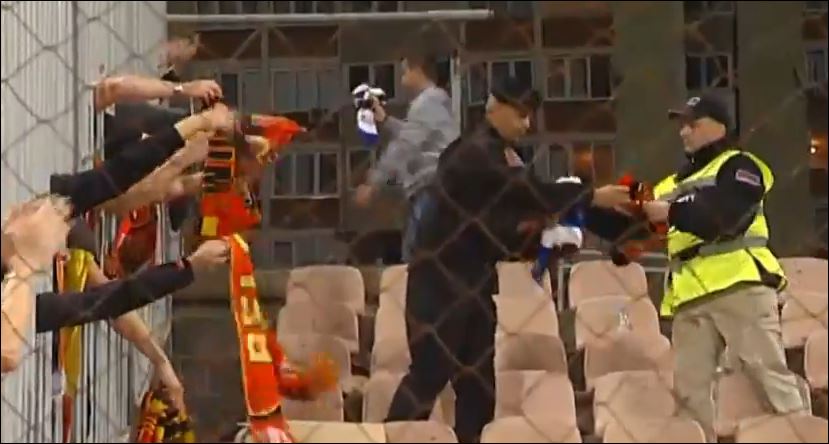 ΒΙΝΤΕΟ-Μαθήματα fair play από οπαδούς