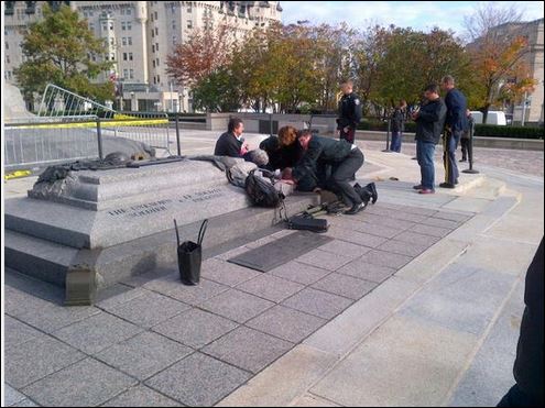 Καναδάς-Ένοπλος πυροβόλησε στρατιώτη έξω από το κοινοβούλιο