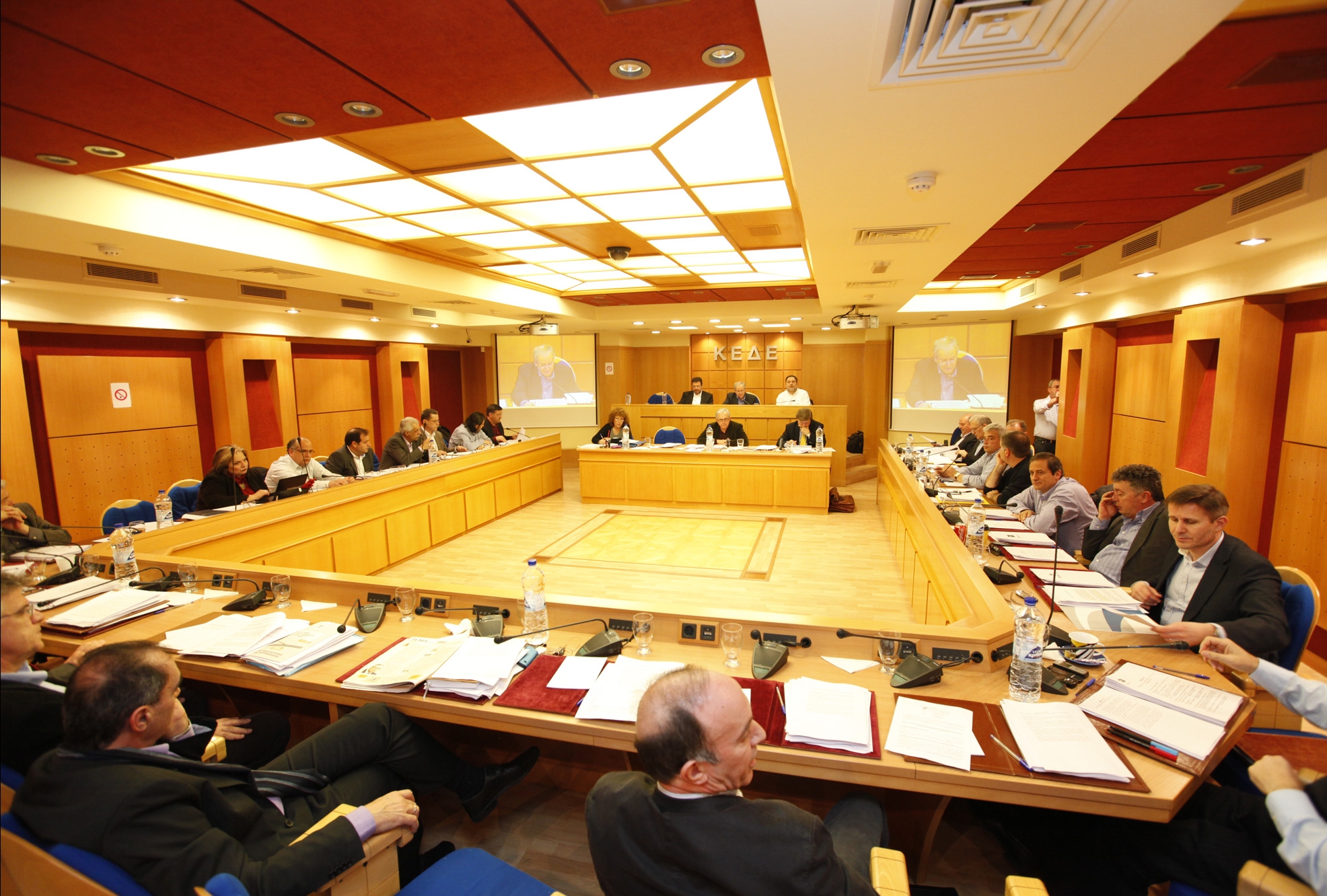 Σήμερα οι εκλογές στην ΚΕΔΕ