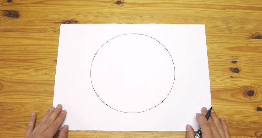 ΒΙΝΤΕΟ-Πώς να σχεδιάσεις έναν τέλειο κύκλο με το χέρι