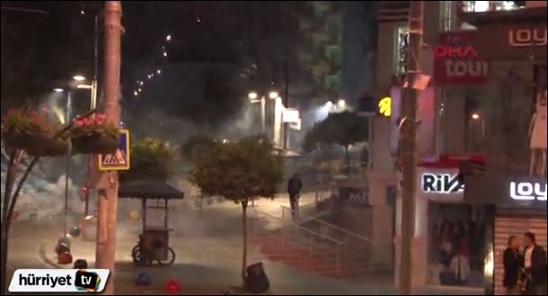 Στις «φλόγες» η Τουρκία-Εννέα νεκροί