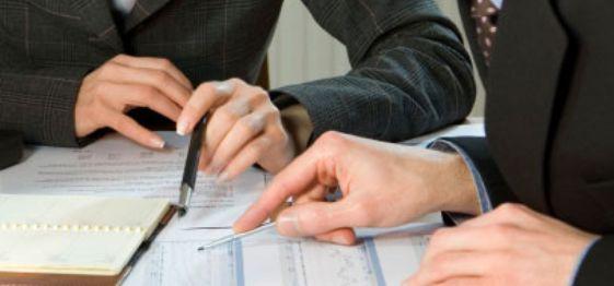 «Σπάνε» ασφαλιστήρια συμβόλαια ζωής για ρευστότητα