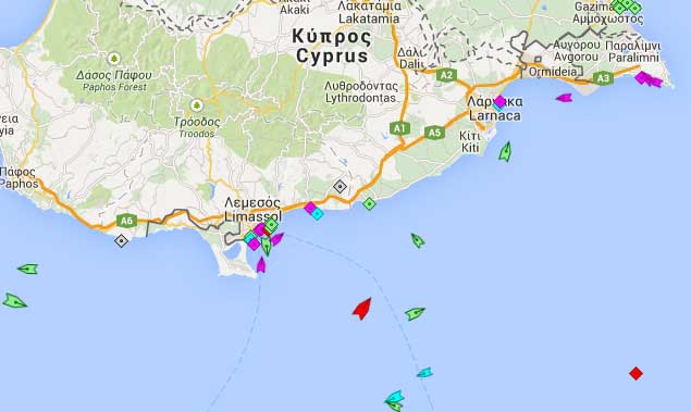 ΦΩΤΟ-Το Μπαρμπαρός σε «απόσταση αναπνοής» από το λιμάνι της Λεμεσού