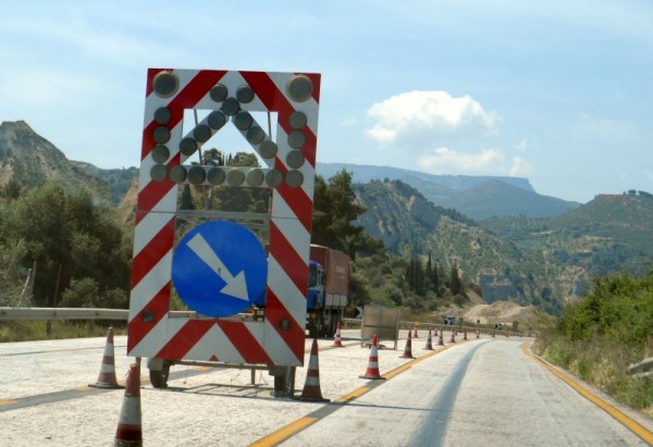 Διακοπή κυκλοφορίας στη νέα εθνική οδό Κορίνθου – Πατρών