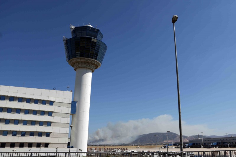 Παράνομη η απεργία των ελεγκτών-Κανονικά οι πτήσεις