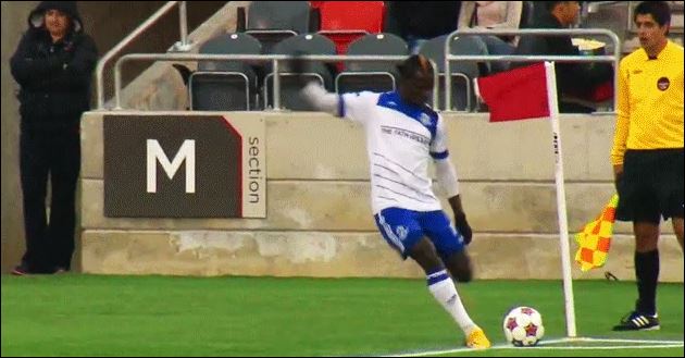 BINTEO-Το έστειλε… συστημένο από το κόρνερ