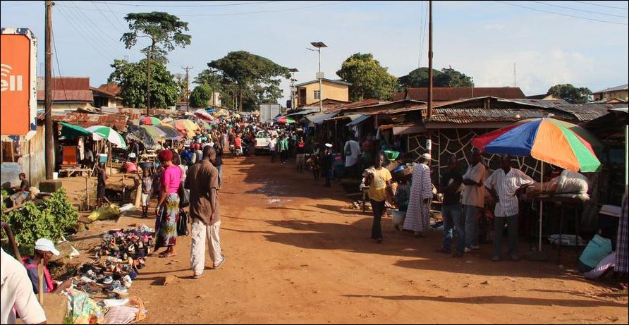 Επεισόδια στη Σιέρα Λεόνε με φόντο τον Έμπολα
