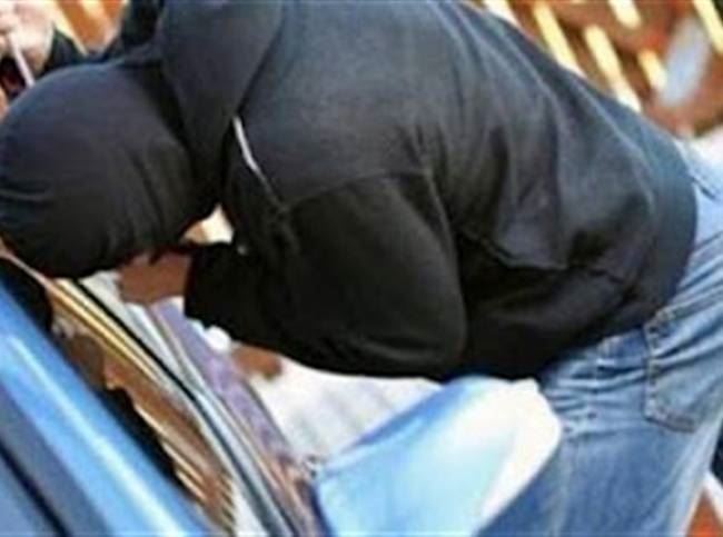 Ο κλέφτης συνελήφθη μέσα στο… φορτηγό