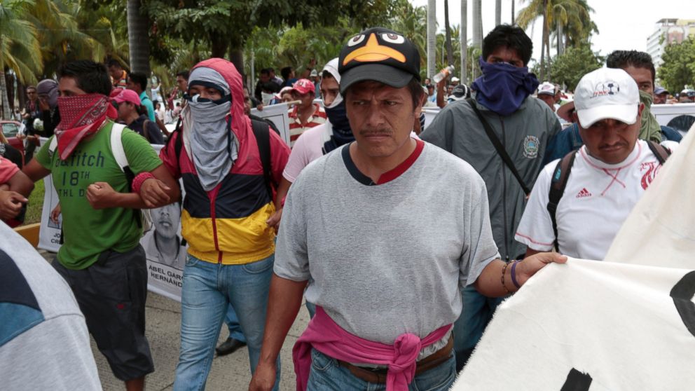 Οργισμένοι οι γονείς των αγνοουμένων φοιτητών στο Μεξικό