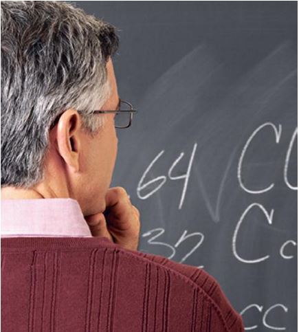 Καθηγητής με καταδίκη για πλαστογραφία διευθύνει σχολείο