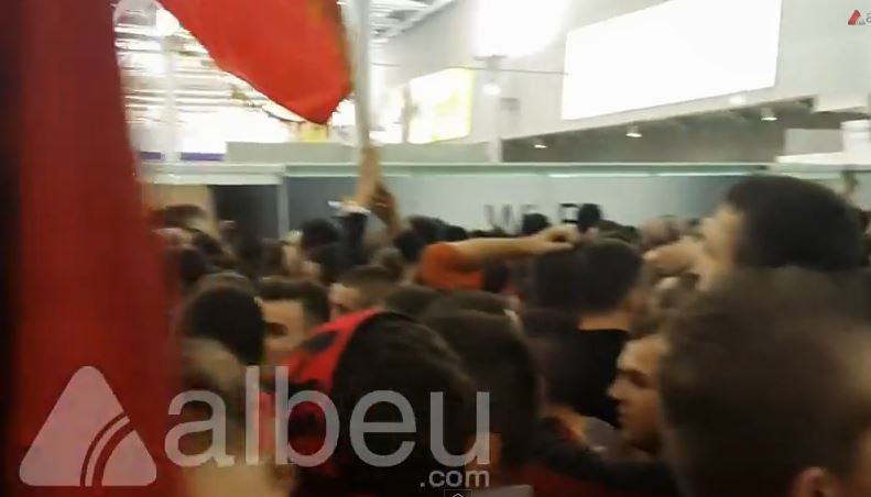 ΒΙΝΤΕΟ-Η υποδοχή στην αποστολή της Αλβανίας