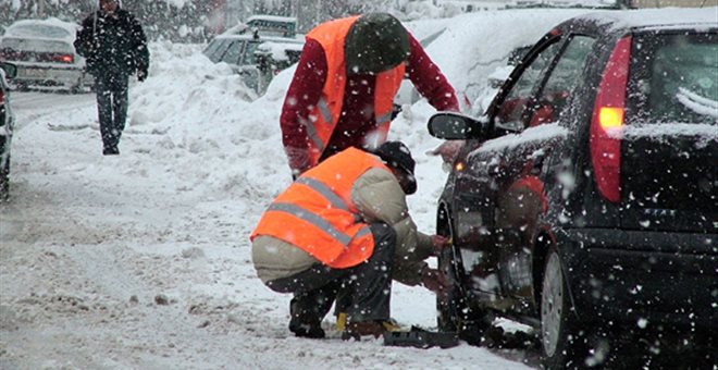 Χιόνια και παγετός στη Δυτική Μακεδονία – Που γίνεται χρήση αλυσίδων