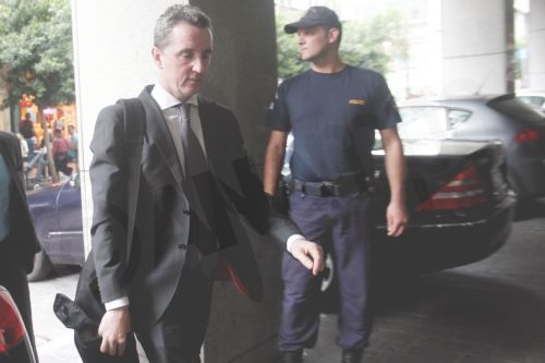 Χωρίς συμφωνία για τα “κόκκινα” δάνεια φεύγει η τρόικα