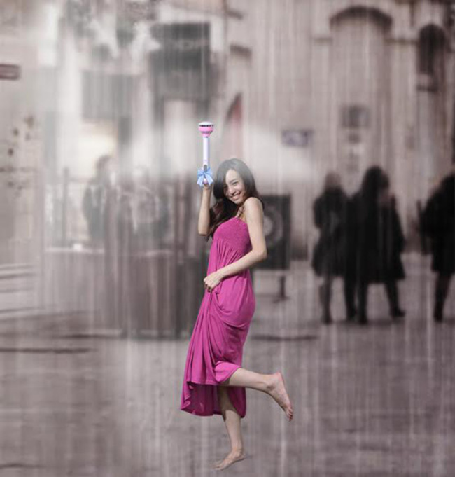 ΦΩΤΟ-Η “αόρατη” ομπρέλα