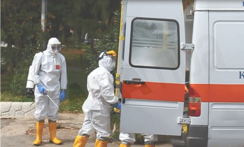 Φωτό- από την άσκηση ετοιμότητας για τον Έμπολα στο “Αμαλία Φλέμινγκ”