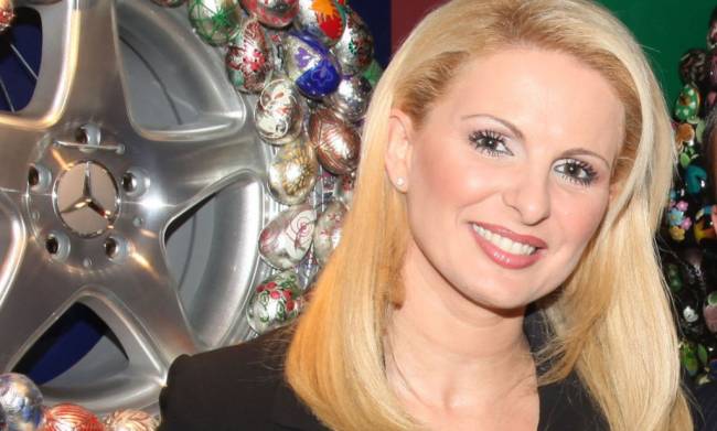 Τι απαντά η Τσέγκου για τον γάμο