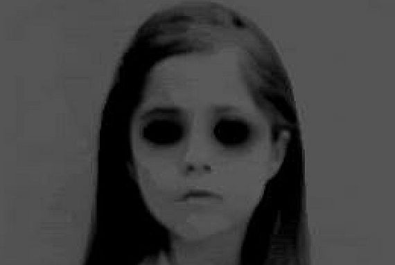 Τρόμος-Εμφανίστηκε κορίτσι-«φάντασμα» με μαύρα μάτια