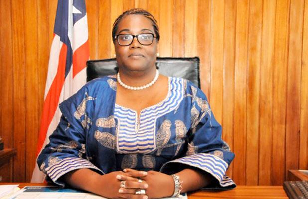 Εθελοντικά σε καραντίνα τέθηκε η υπουργός Μεταφορών της Λιβερίας