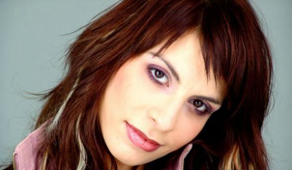 Εκστρατεία αλληλεγγύης για την Πένυ Σκάρου