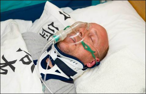 ΦΩΤΟ-Παρίστανε 2 χρόνια τον παράλυτο για να αποφύγει το δικαστήριο