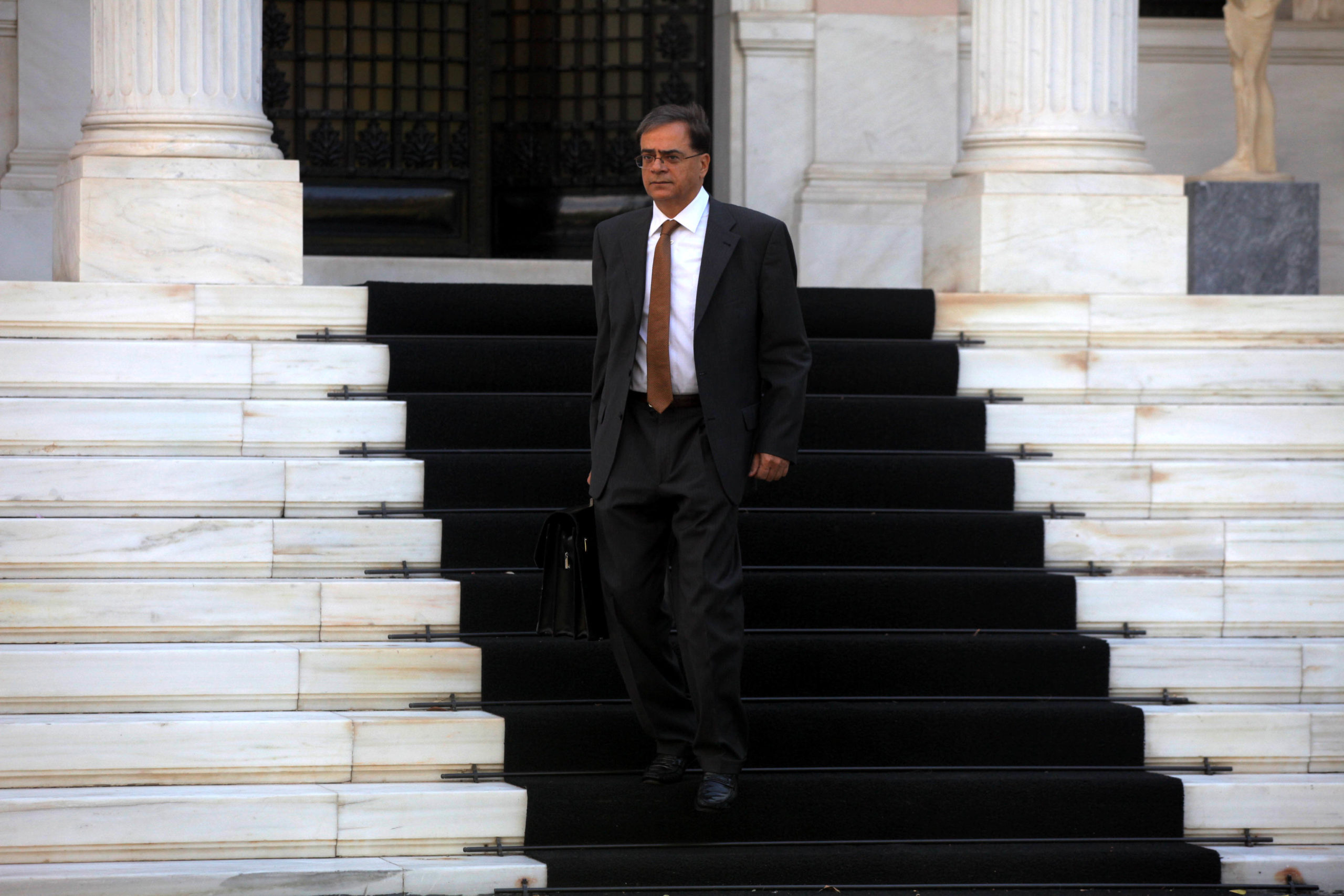 Ολοκληρώθηκε η συνάντηση Σαμαρά-Χαρδούβελη