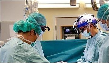 Είχε υποβληθεί σε μεταμόσχευση μήτρας, αλλά κατάφερε να γεννήσει