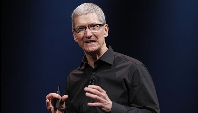 Τιμ Κουκ: Είμαι περήφανος που είμαι γκέι