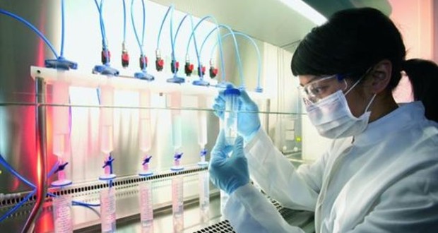 Συναγερμός σε Γαλλία, Τσεχία και Ζιμπάμπουε για τον Έμπολα