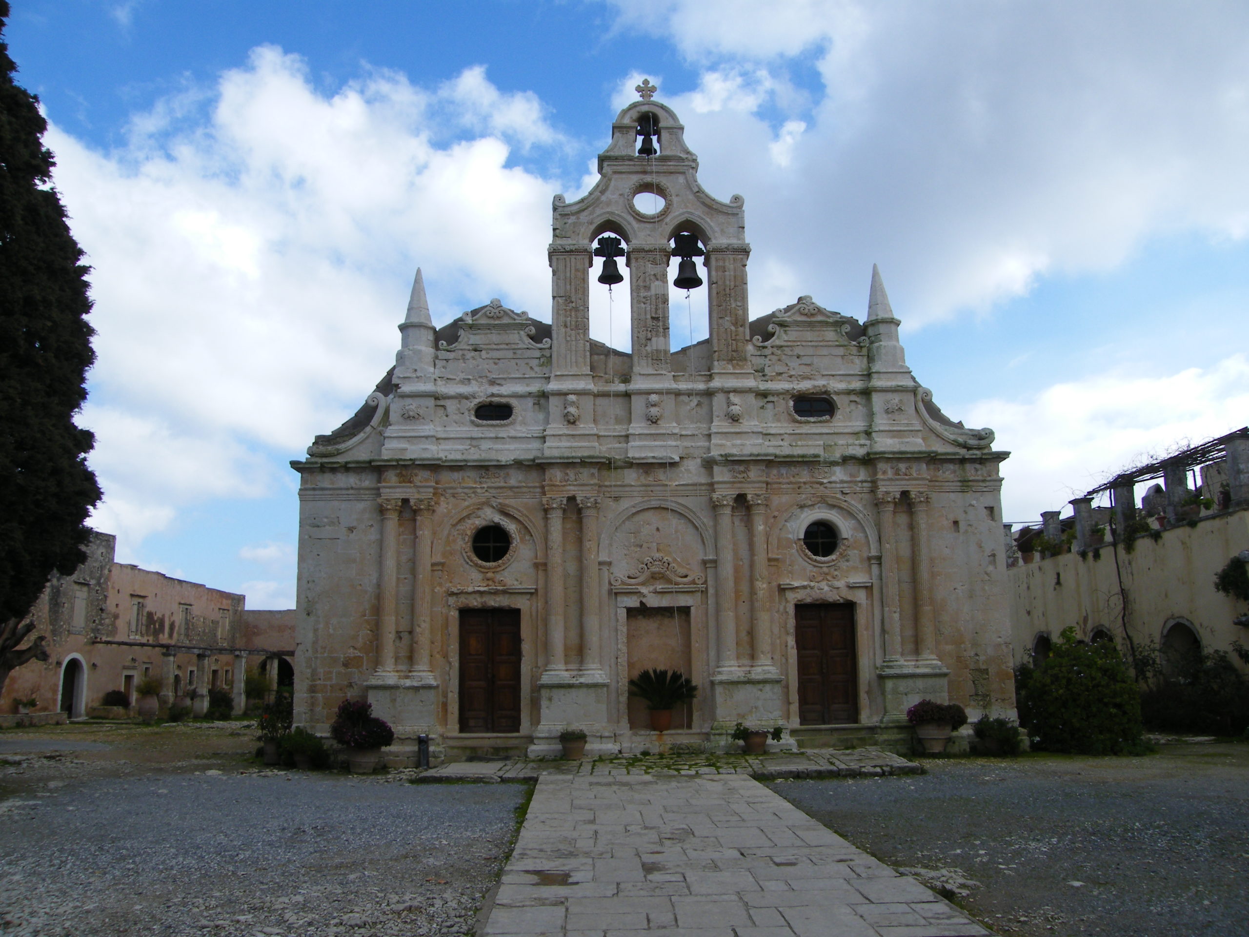 ΕΝΦΙΑ 465.000 ευρώ στη Μονή Αρκαδίου