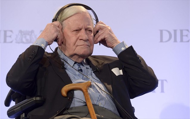 Επίτιμος διδάκτωρ του Πανεπιστημίου Αθηνών ο Χέλμουτ Σμιτ